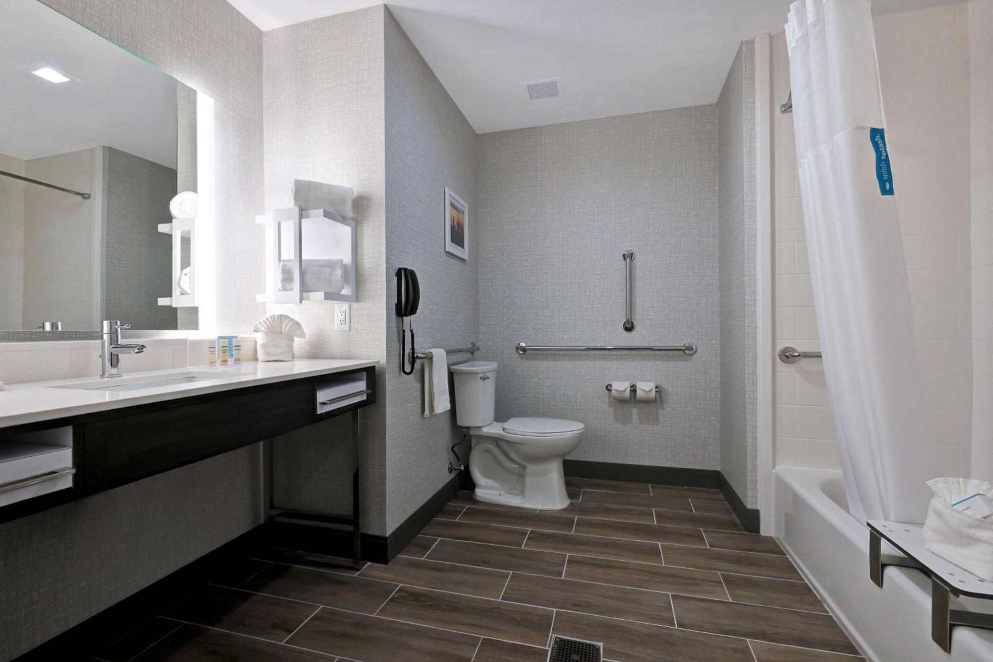 Hampton Inn & Suites Houston East Beltway 8, Tx Exterior photo