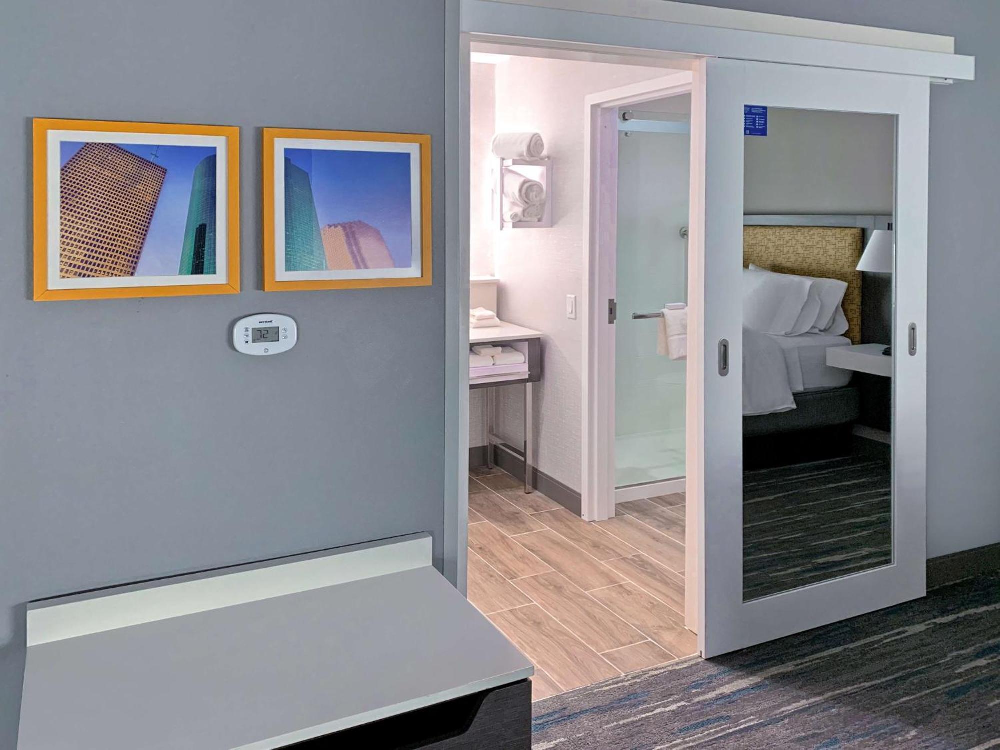 Hampton Inn & Suites Houston East Beltway 8, Tx Exterior photo